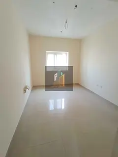 Neat and clean family build1ing near kacha parking centre AC cheap price