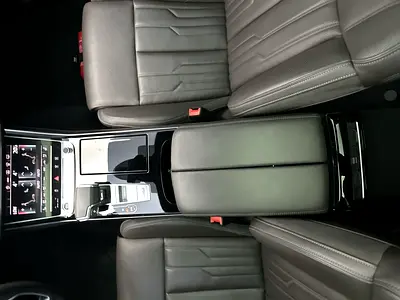 2022 AUDI A8 — миниатюра 13