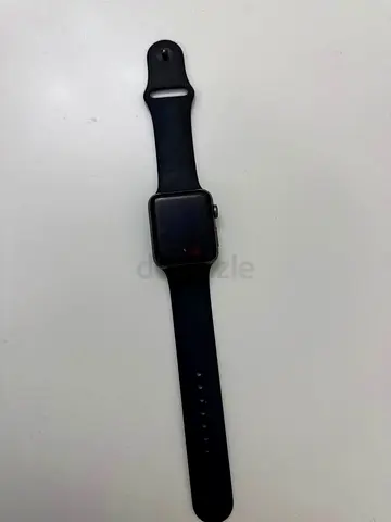 Apple watch 3 series -245 aed