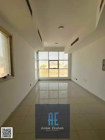 استديو للإيجار السنوي منطقة ليوارة عجمان