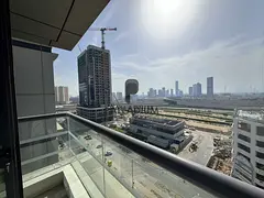 BALCONY ||FITTED KITCHEN ||PRIME LOCATION