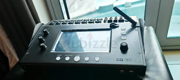 ALLEN HEATH CQ18t Digital Mixer + Extreme Pro 256GB Memory Card