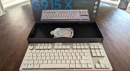 Unwanted Gift- Premium Gaming keyboard for sale Logitech G915 X LIGHTSPEED TKL