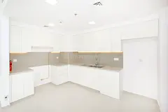 Bright &amp; Spacious 2BR | Pool View | Vacant Now
