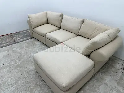 Excellent condition pottery barn sofa