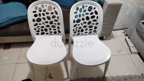 Plastic chair in muhaisnah 4 Dubai