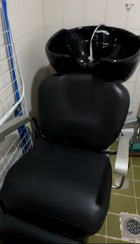 Salon shampoo chair with wash basin - good condition