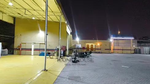 Warehouse (Garage) for Rent | Fully Equipped Automotive Workshop | Al Qusais Industrial Area 3