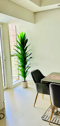 Tall indoor potted plant (artificial) - perfect for living/dining corner-180cm