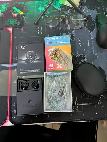 Kz vibe x IEM + vc odo+ DAC + QKZ T1 cable+ kz iem case