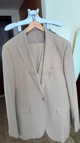 Belucci men three-piece suit