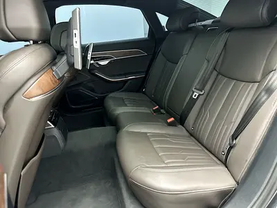 2022 AUDI A8 — миниатюра 14