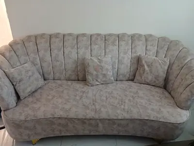 Luxury 3-Seater Velvet Sofa in Light Grey - Good Condition