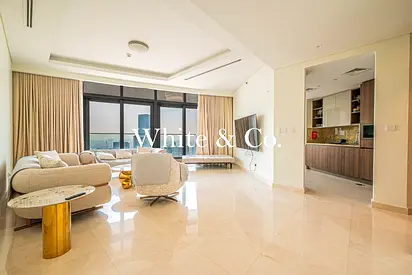 Furnished | Brand New Unit | 4 cheques