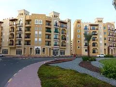 1 Bedroom | With Balcony | Emirates Cluster