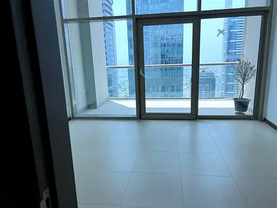 DIFC /Unfurnished/2 balconies/ parking/opp metro