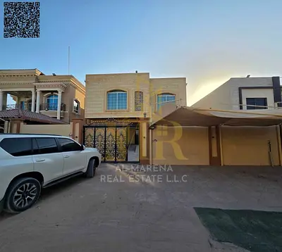 Villa for sale on the main street, fully furnished and ready to move in, with a special discount for cash payments, in one of Ajman's most prestigious
