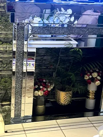 Mirrored fire place with Sparkle Inlay