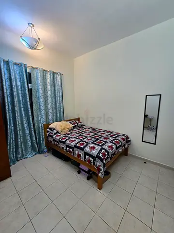 Private room for rent al raffa