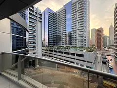 FAMILY BUILDING || READY TO MOVE || BEST PRICE