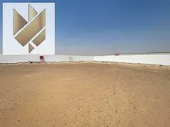 Al Sajaa yard- 20,000 sq.ft.-2 offices- kitchen- washroom- 4 payments- 5% cash deposit- 2 shops avai