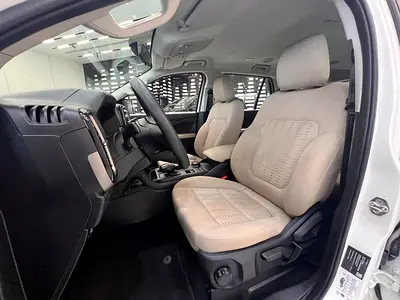 صورة 9 لـ 2024 FORD EVEREST