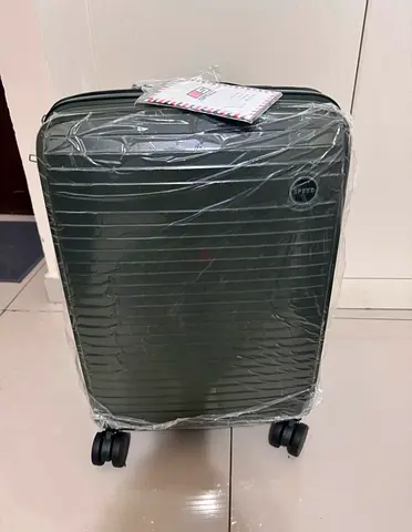 Luggage for Sale – 20” 24”