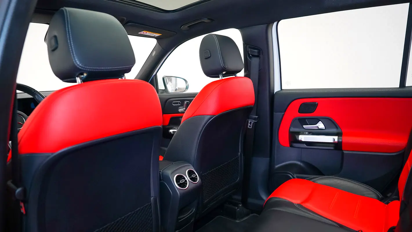 Mercedes-Benz GLB-Class 2025