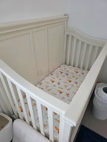 Home centre crib brand new with matress