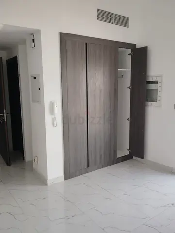 Modern Studio for Rent – Prime Location in Dubailand