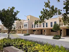 Single Row | Luxury Living | Close to Central Hub