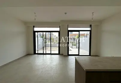 SINGLE ROW | BRAND NEW | OPPOSITE THE PARK