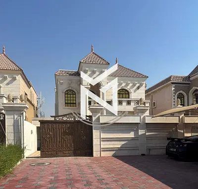 Massive 5BR Villa | Independent | Freehold Ownership