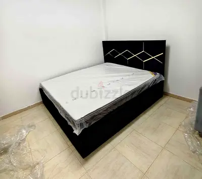 Modren design new King size Luxury Family bed with Mattress Available