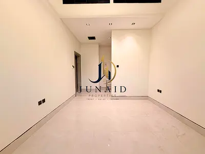 close kitchen Brand New 2 Month Free Luxury Studio only 33k