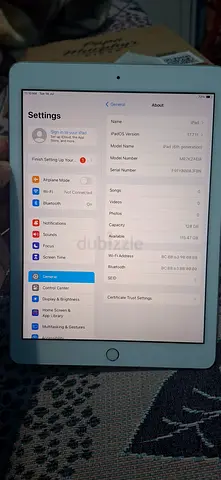 Apple iPad 6th Generation 128GB Silver 9.7 inc
