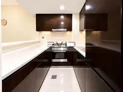 Spacious 1BR | Canal View | High Floor | Near Metro — 2