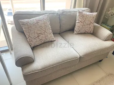 HOME BOX - Sofa set for sale (2 pieces - 5 seats)