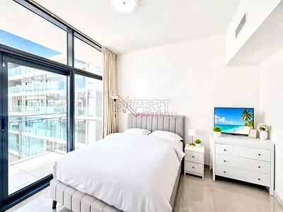 Modern 1BR | Well-Maintained | City View