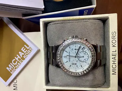 Michael Kors womens stainless steel crystal bezel watch - good condition