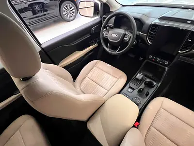 صورة 14 لـ 2024 FORD EVEREST