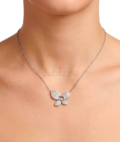 CHOPARD HAPPY BUTTERFLY X MARIAH CAREY
Necklace  Earrings