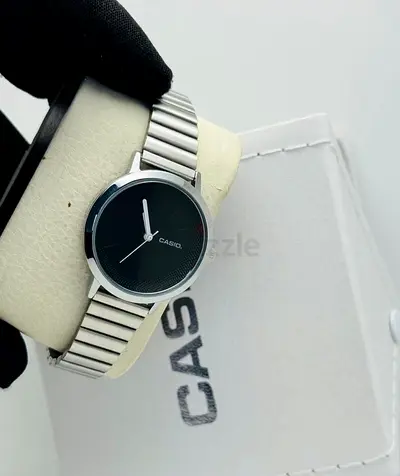 Women’s Analog Wrist Watch