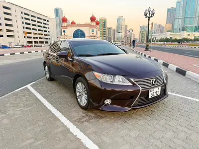 Lexus ES 350 2015 American Specs - Well Maintained