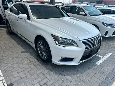 Lexus LS 460 1/2 Ultra 2016 American Specs Luxury Sedan