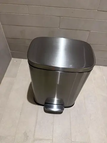 Stainless Steel Pedal Bin - 12L, Good Condition