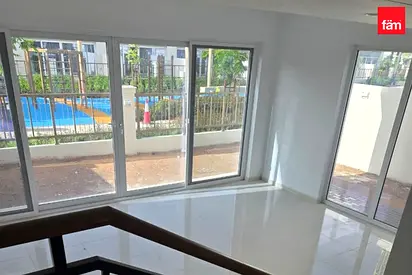 Park Facing 4BR | Closed Kitchen | Corner Unit