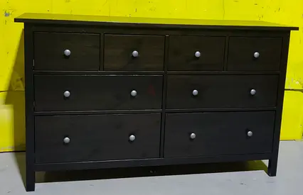Ikea chest of drawers available in perfect condition