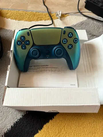Sony ps5 dualsense Wireless Controller - chroma green(Used, Good Condition)