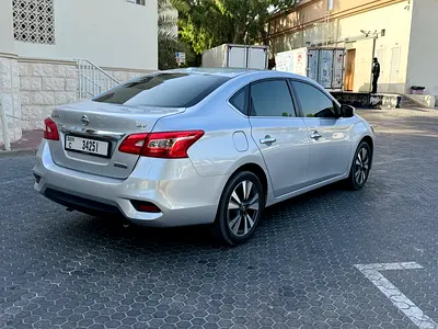 2019 Nissan SENTRA — миниатюра 5